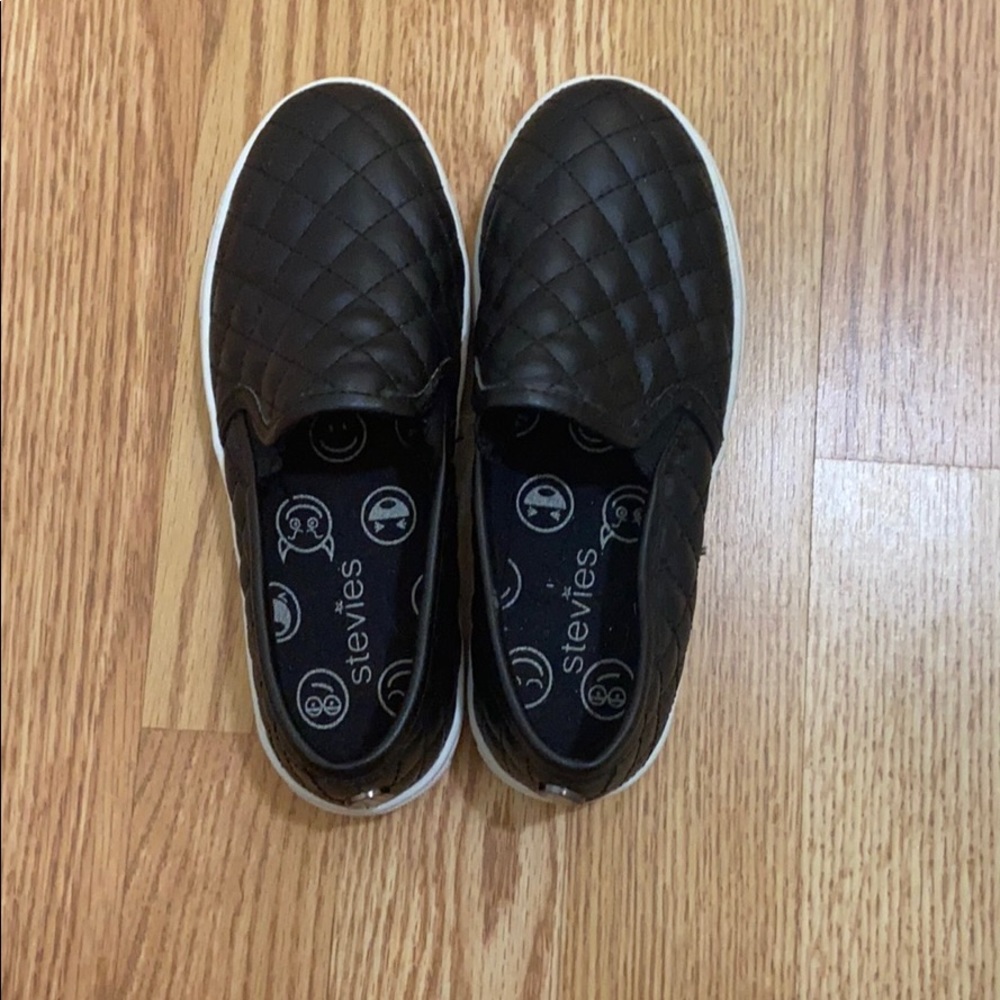 Girls size 13 quilted leather like slip on shoes